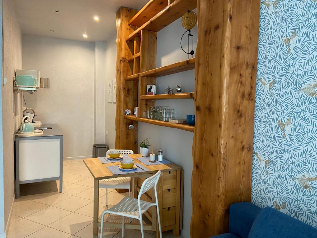 Auberge Gekko Ornaisons Ngoại thất bức ảnh