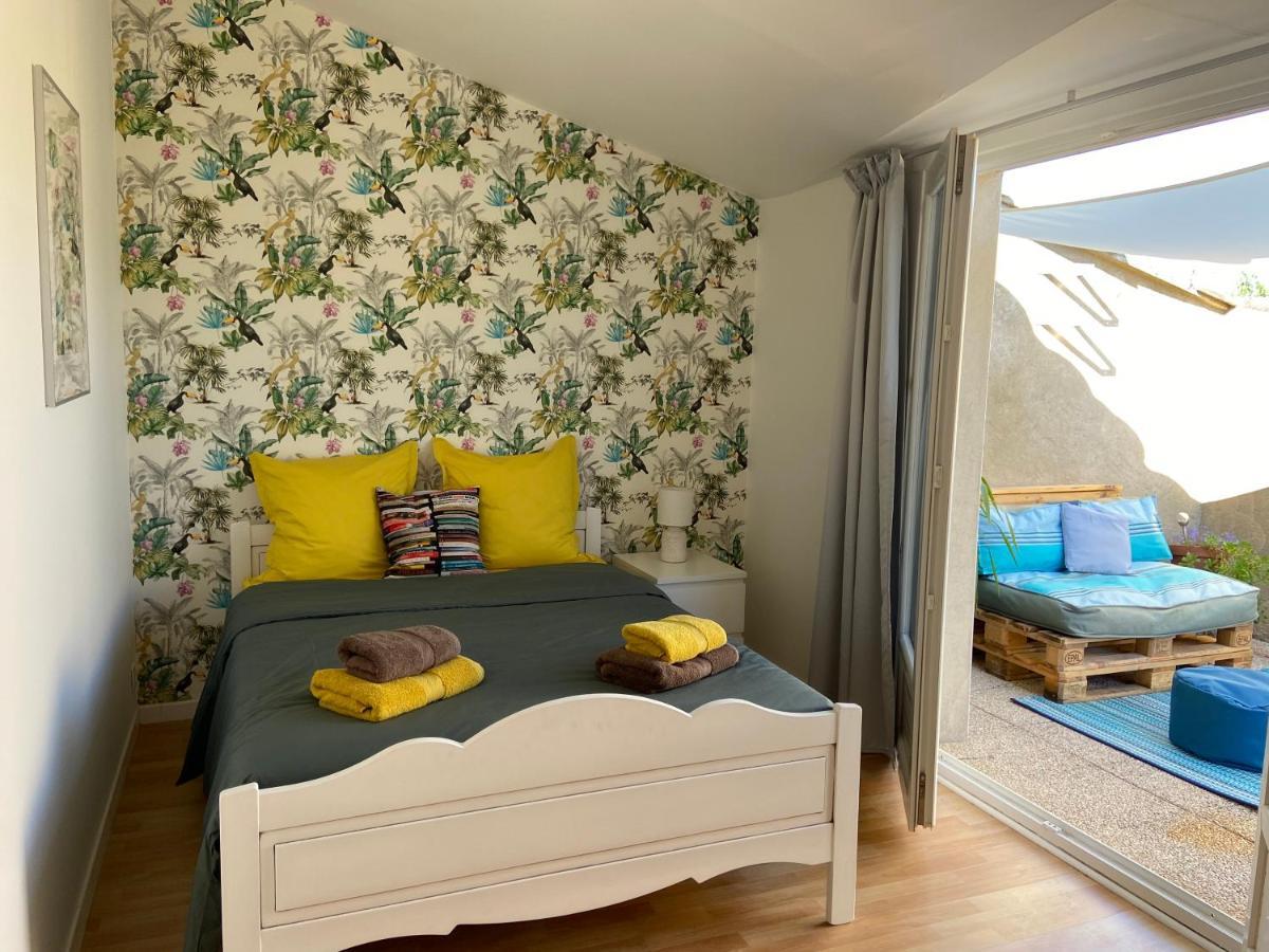 Auberge Gekko Ornaisons Ngoại thất bức ảnh
