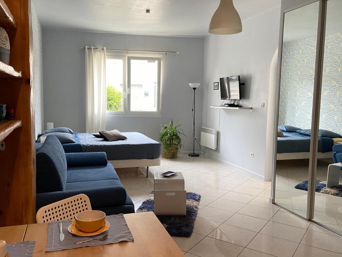 Auberge Gekko Ornaisons Ngoại thất bức ảnh