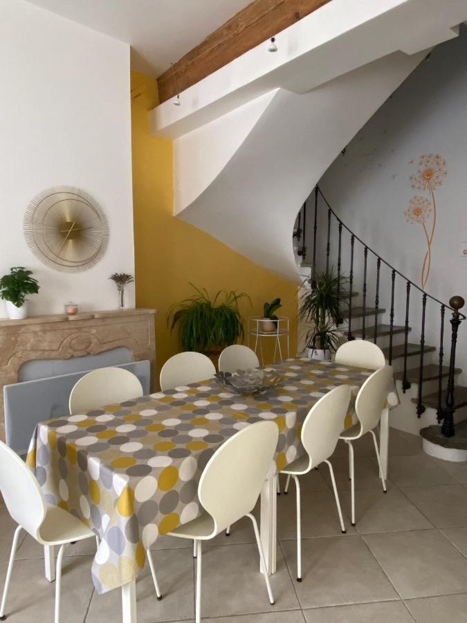 Auberge Gekko Ornaisons Ngoại thất bức ảnh